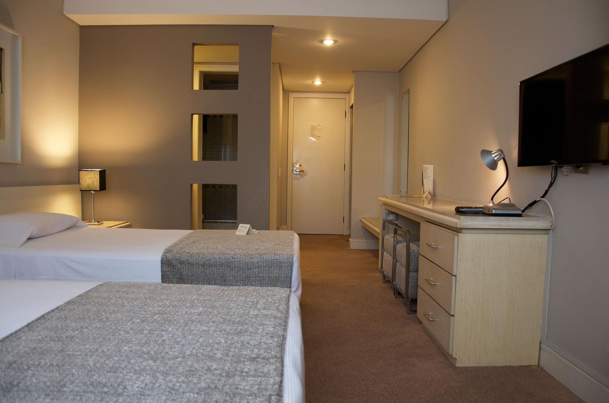 Hotel Victoria Villa Curitiba By Nacional Inn Экстерьер фото