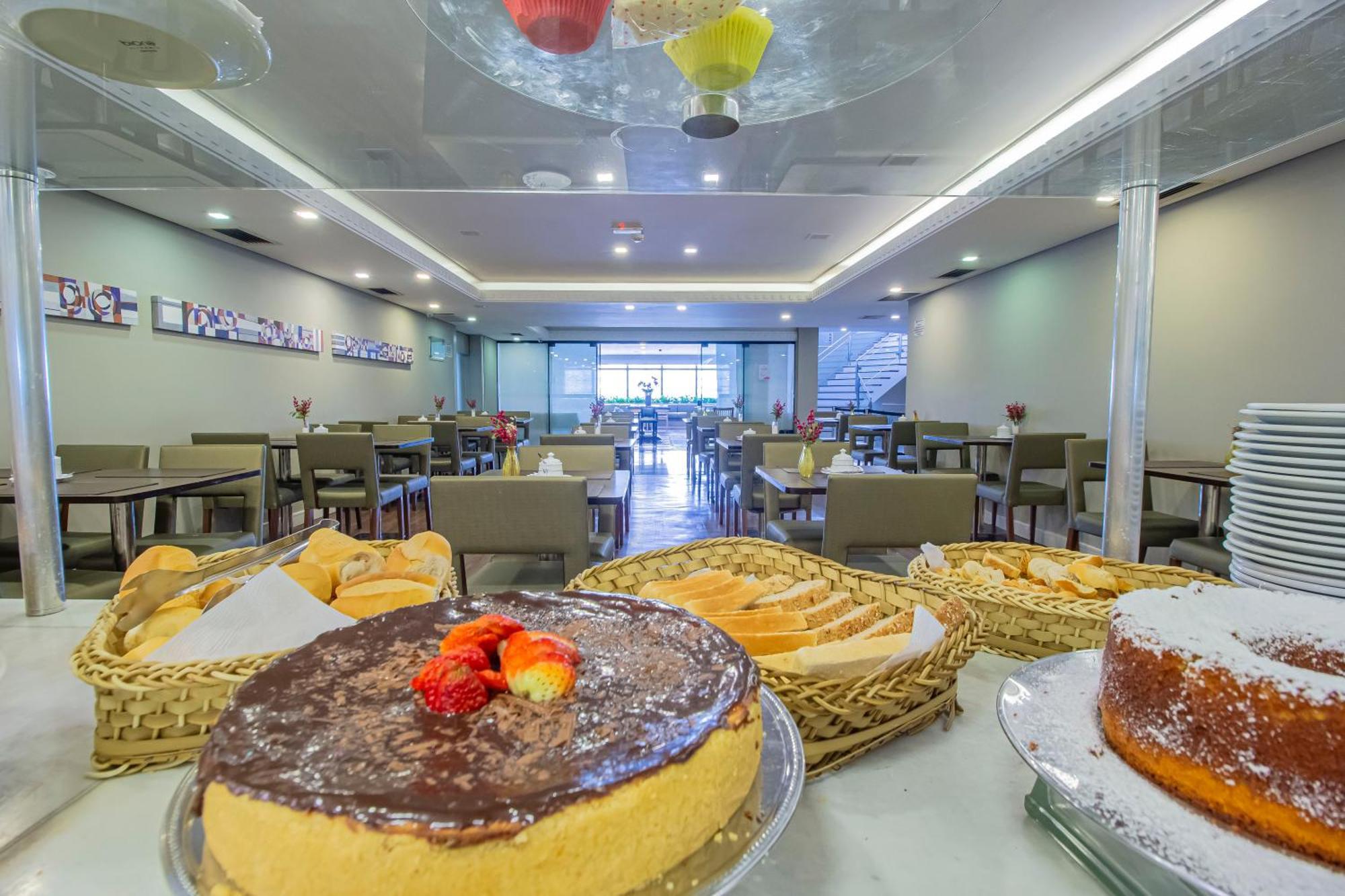 Hotel Victoria Villa Curitiba By Nacional Inn Экстерьер фото