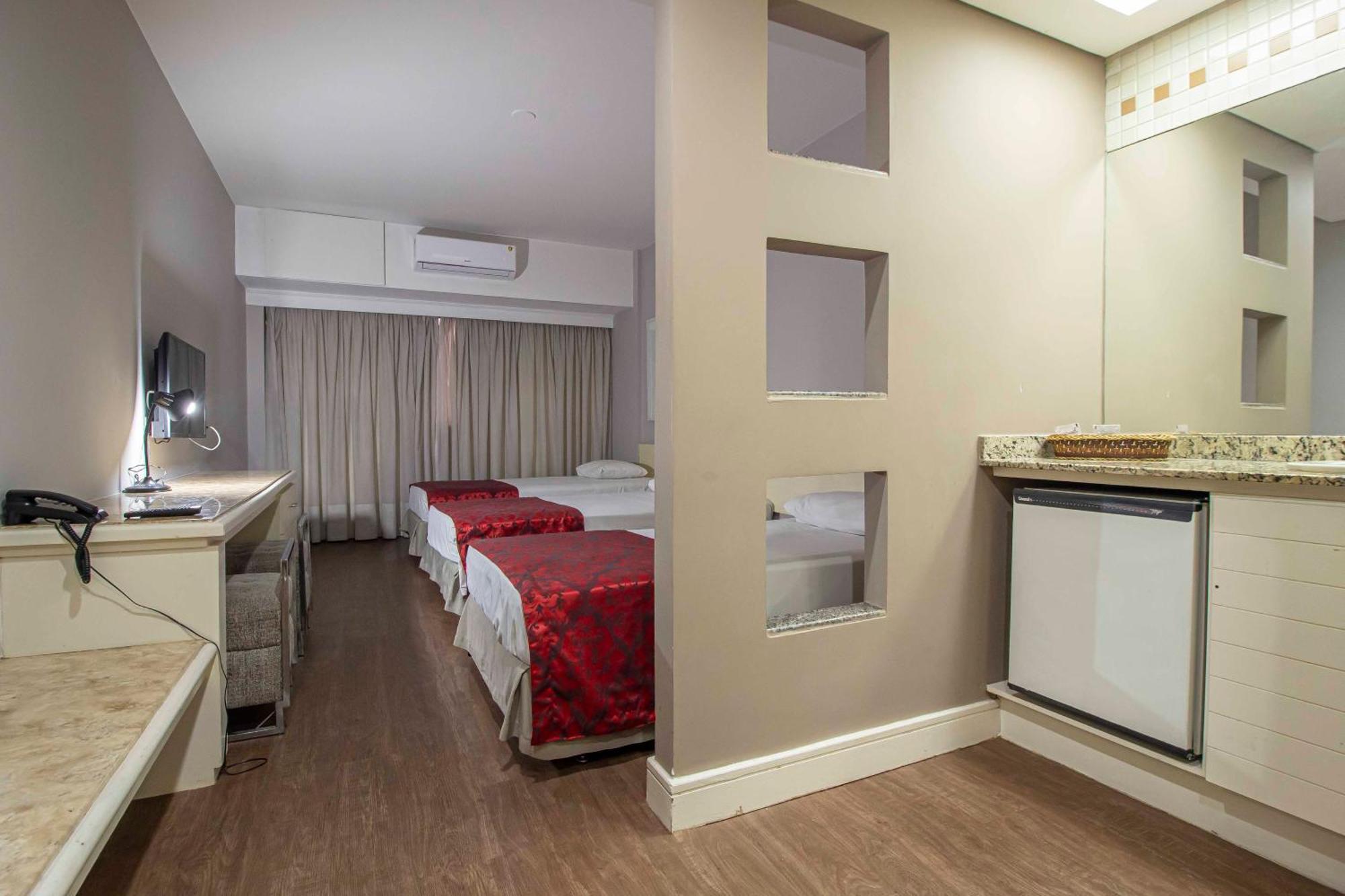 Hotel Victoria Villa Curitiba By Nacional Inn Экстерьер фото