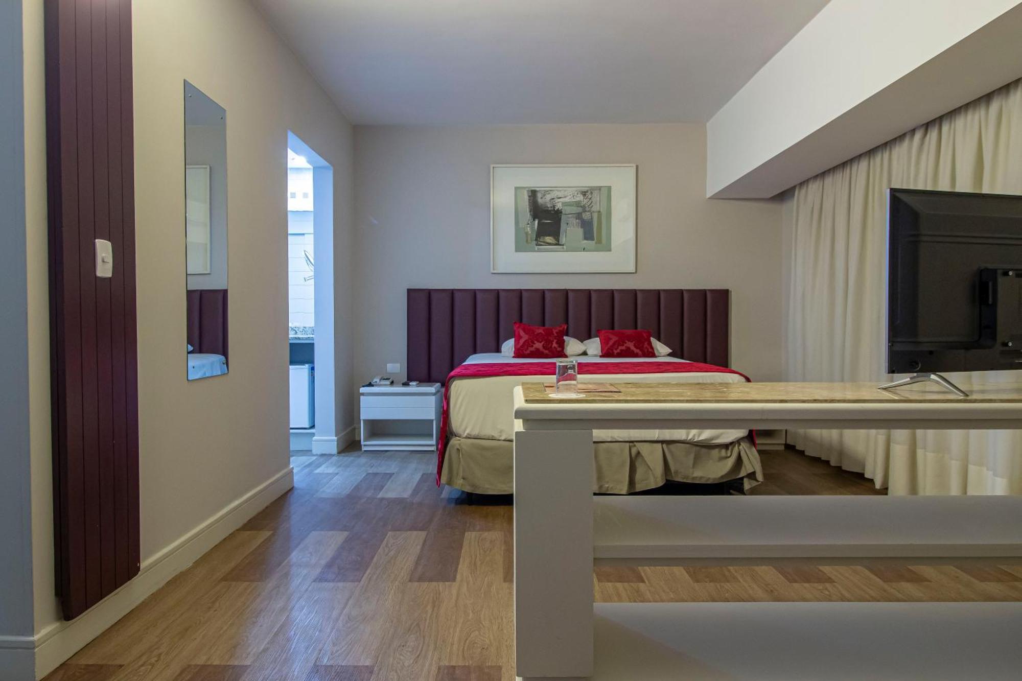 Hotel Victoria Villa Curitiba By Nacional Inn Экстерьер фото